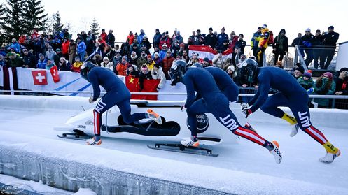 Action im und um den Eiskanal
