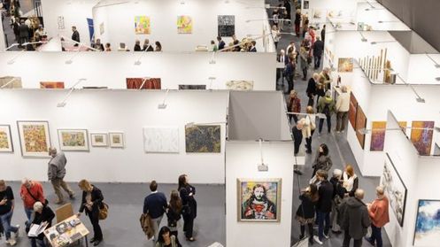 Die ARTFair in der Innsbrucker Olympiahalle Kunst im Fokus