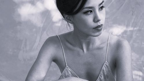 Musikerin mit Flöte, Shen-Fang Chiu