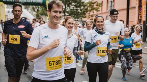 Tiroler Firmenlauf (c) Maria Knoll Tiroler Firmenlauf: Sport und Teamgeist