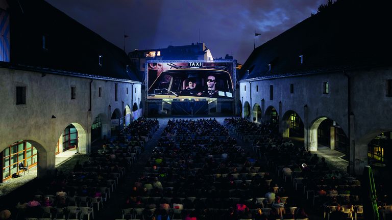 Open Air Kino im Zeughaus, Innsbruck, (c) Cinematograph Leokino