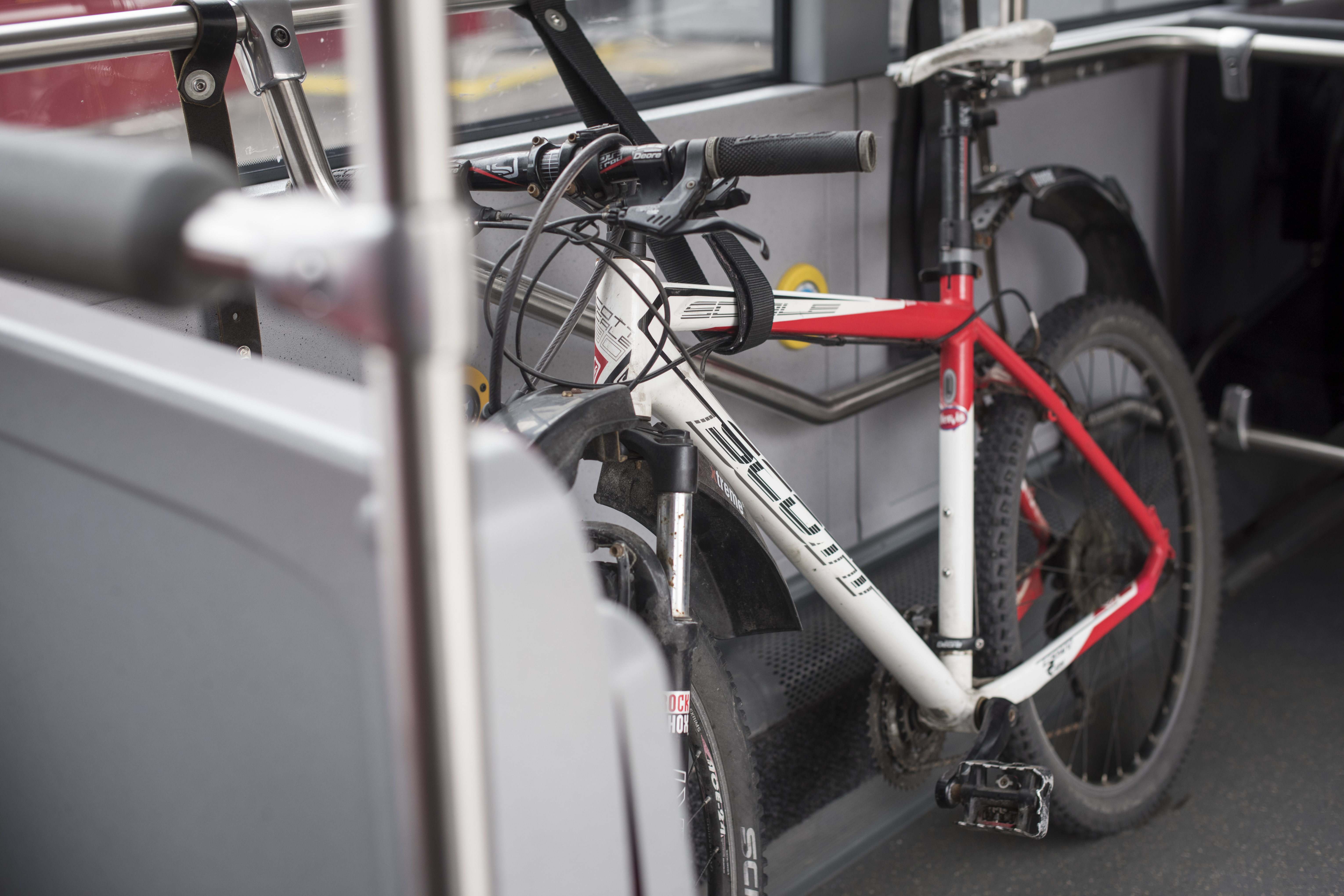 Fahrrad im/am Auto transportieren